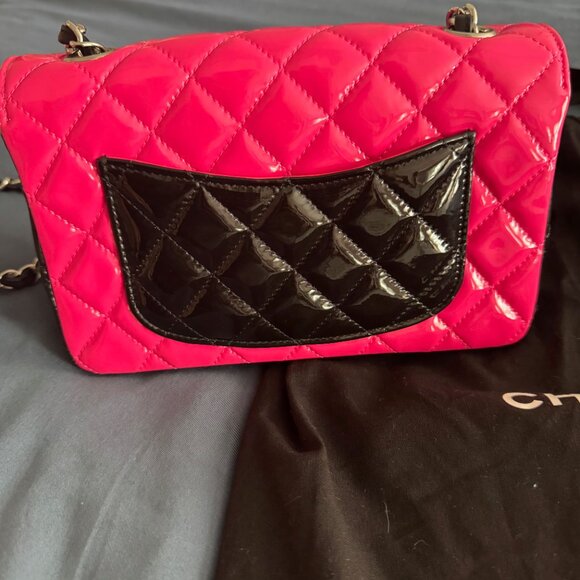 Chanel Patent Calfskin Quilted Bi-Color Mini Rectangular Flap Pink Black - Picture 3 of 8